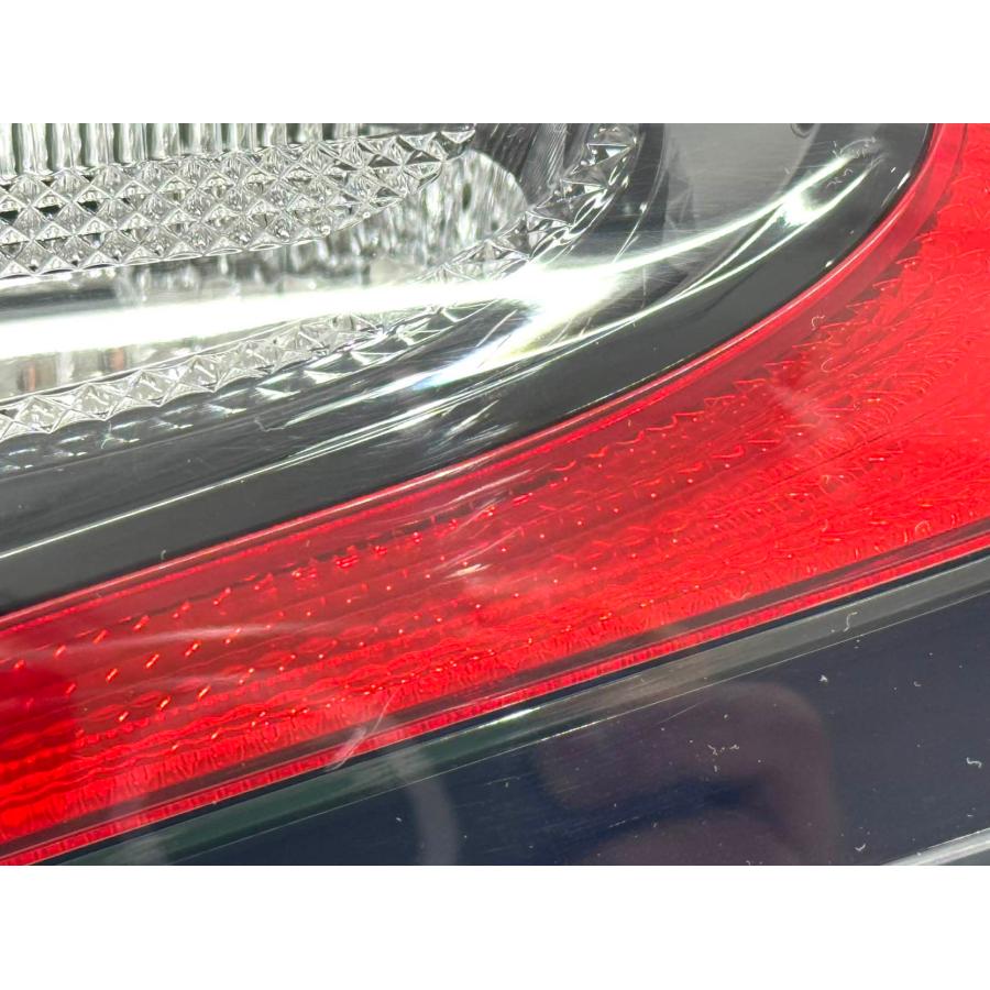 トヨタ シエンタ NSP170G 前期 純正 左 テールライト 内側 KOITO52-286