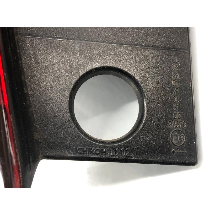 ニッサン ノート E12 中期 後期 純正 テールランプ 左右 ICHIKOH D202