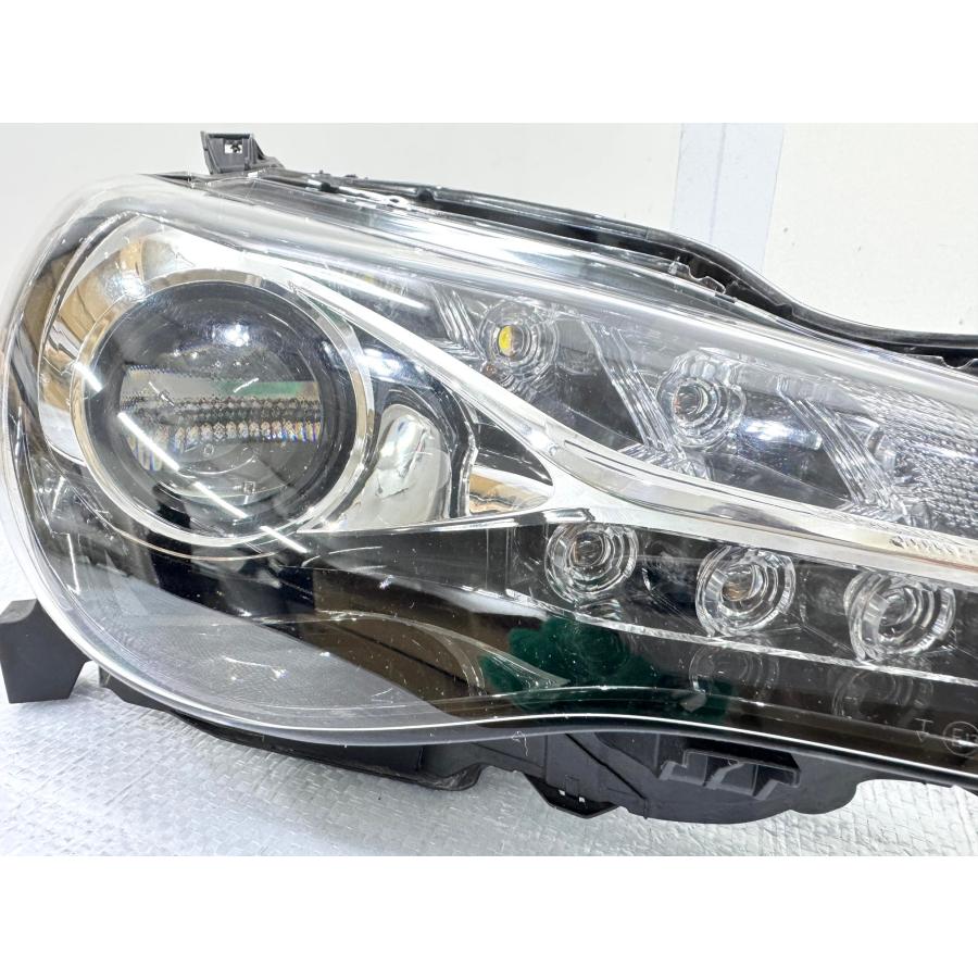 良品】ハチロク/86 ZN6 後期 純正LEDヘッドライト 右 KOITO 100-60345