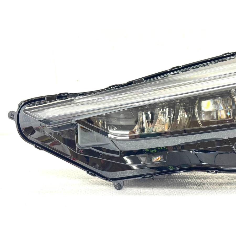 ☆未使用☆ ホンダ ヴェゼル e:HEV RV5/6 後期 純正 左 LED ヘッド