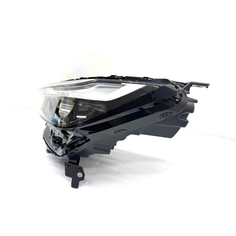 ☆未使用☆ ホンダ ヴェゼル e:HEV RV5/6 後期 純正 左 LED ヘッド