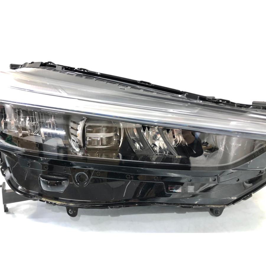 ホンダ ヴェゼル RV5 後期 純正 ヘッドランプ 右 LED STANLEY W7719