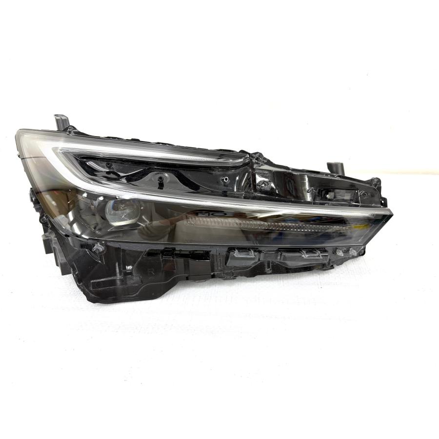 良品】プリウス60 ZVW60/MXHW60 純正LEDヘッドライト 右 KOITO 47-123