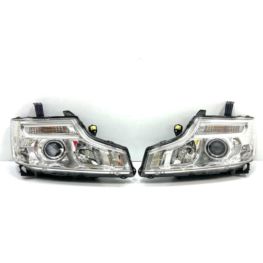 ホンダ ステップワゴン スパーダ RK5 / RK6純正 ヘッドライト左右セット ☆良品☆ ホンダ ステップワゴン スパーダ RK5 後期 純正 左右 HID