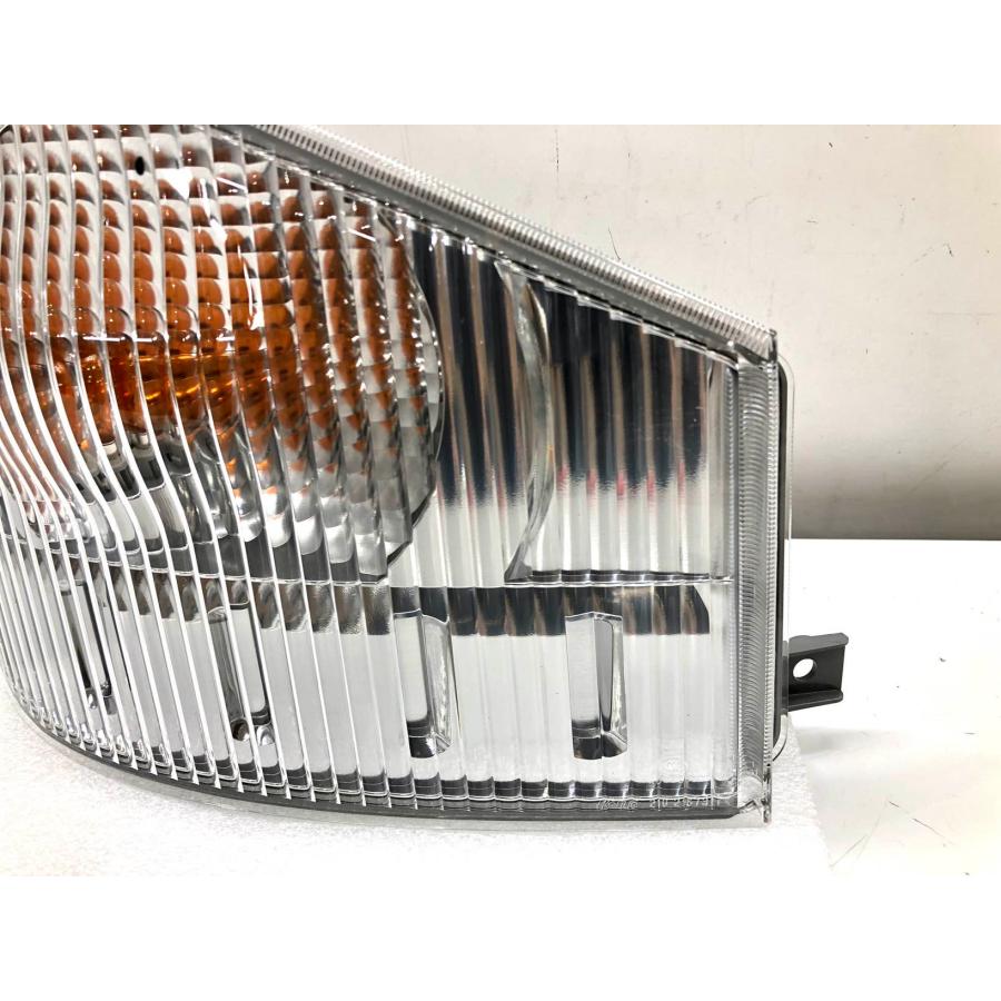 ♪美品♪いすゞ エルフ NJR85/NKR85 純正 コーナーランプ 右 KOITO210