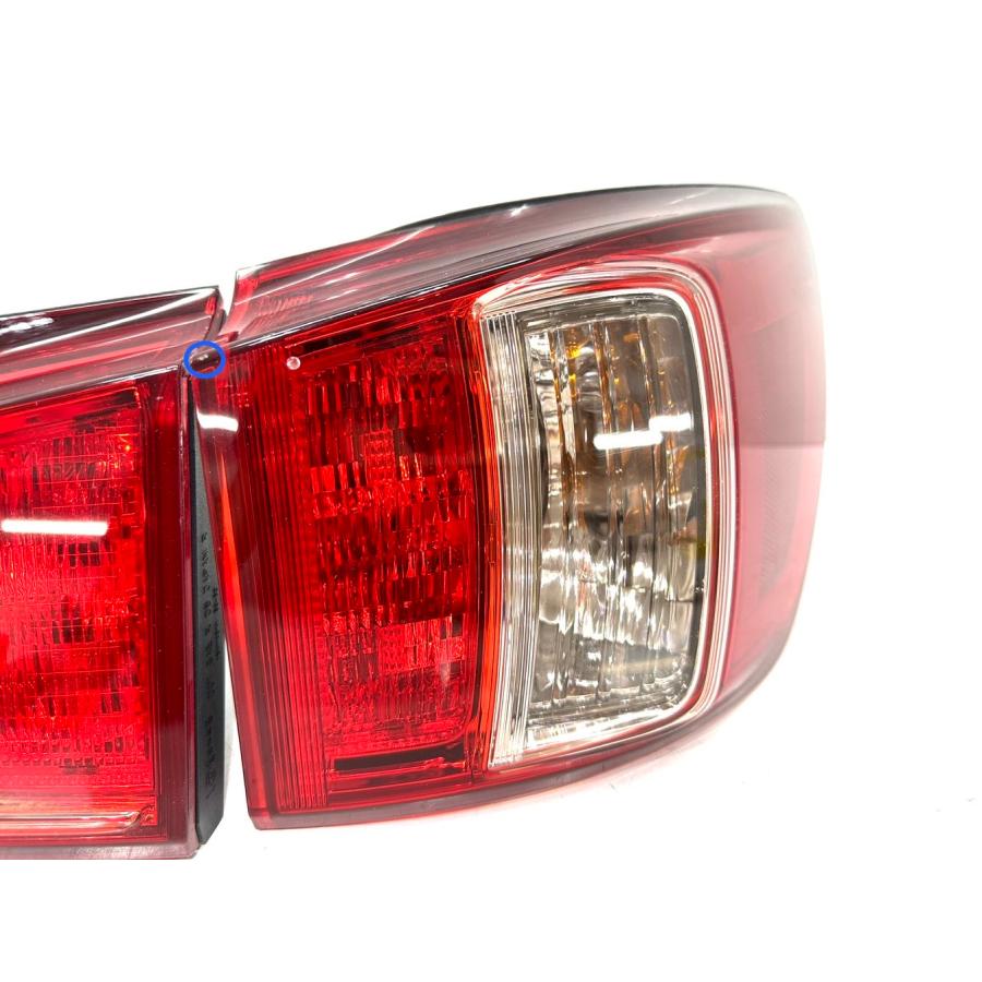 ☆良品☆ レクサス IS GSE20 後期 純正 左右 テールライト 1台分