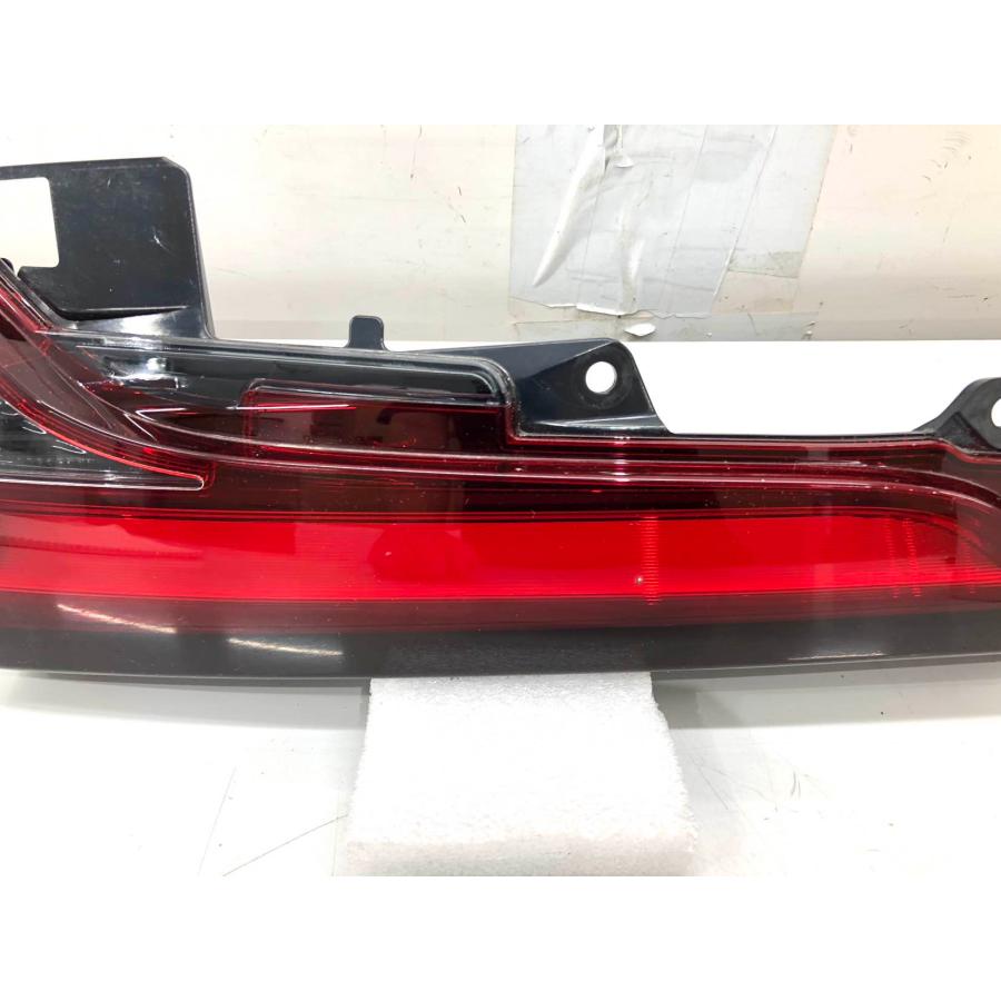 トヨタ ノア MZRA90W 純正 テールフィニッシャー 左 KOITO V1-7 刻印AL