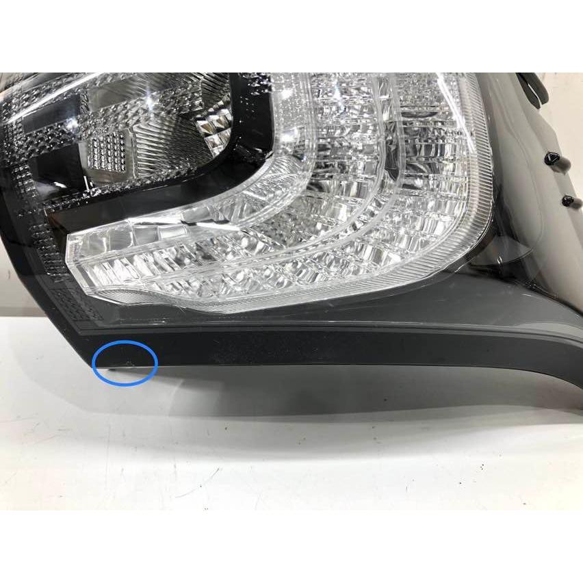 トヨタ シエンタ NSP170G 前期 純正 テールランプ 右 KOITO52-283（Z5