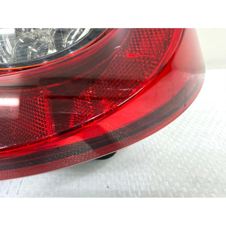 86/ハチロク ZN6/ZC6 後期 純正テールライト 右 KOITO 220-60348 （Z50