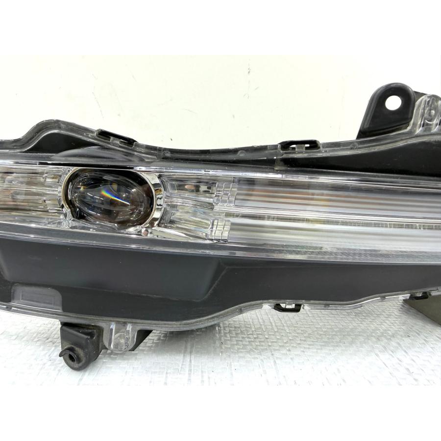 良品】レジェンド KC2 純正フォグライト 左 STANLEY W2840 （Z50-66