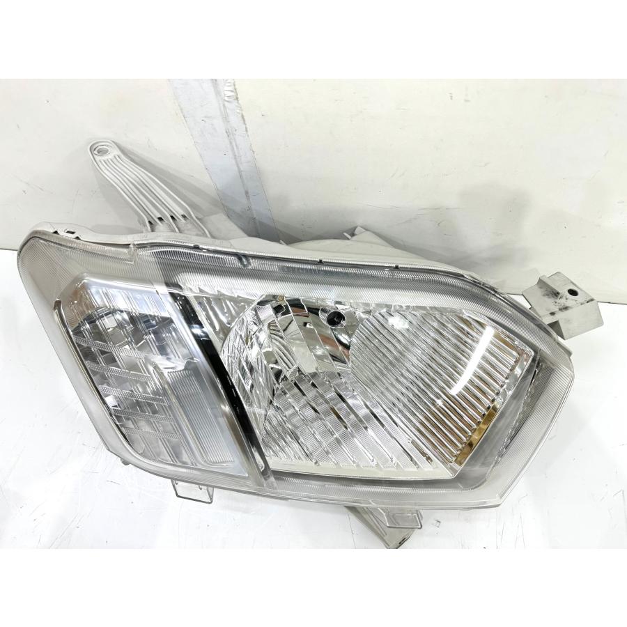 良品】プロボックス/サクシード NCP160/NHP160 純正ハロゲンヘッド