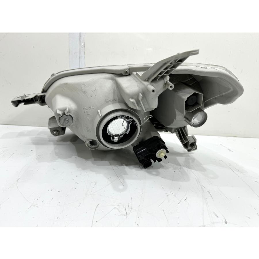 良品】プロボックス/サクシード NCP160/NHP160 純正ハロゲンヘッド