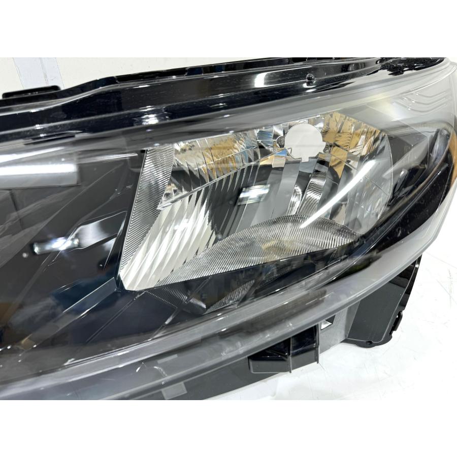 ノート E13 純正ハロゲンヘッドライト 左 ICHIKOH1992/刻印H （Z9-33