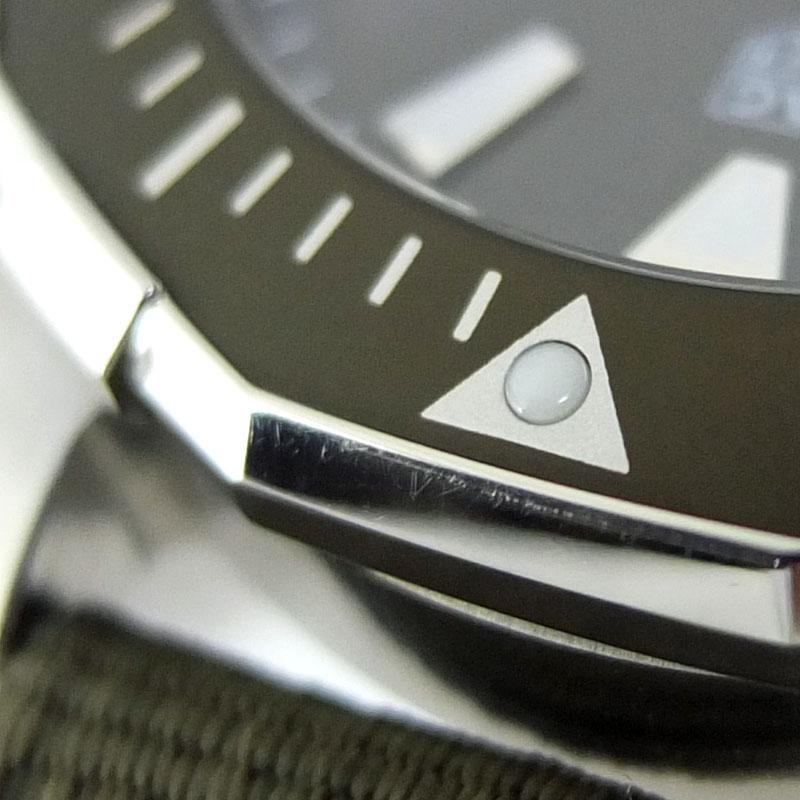 タグホイヤー TAG HEUER アクアレーサー WAY101L.FC8222 クォーツ  