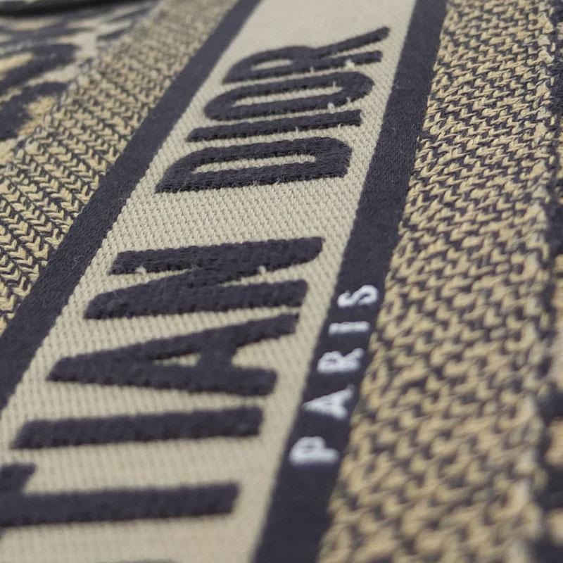 クリスチャン ディオール Christian Dior ブックトート ミディアム