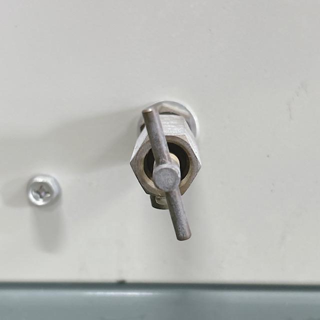 【中古】HITACHI/ヒタチ 日立産機システム 小型空気圧縮機 SRL-5.5DME5 エアードライヤー付 HD-55XF 200V | 日立 | 07