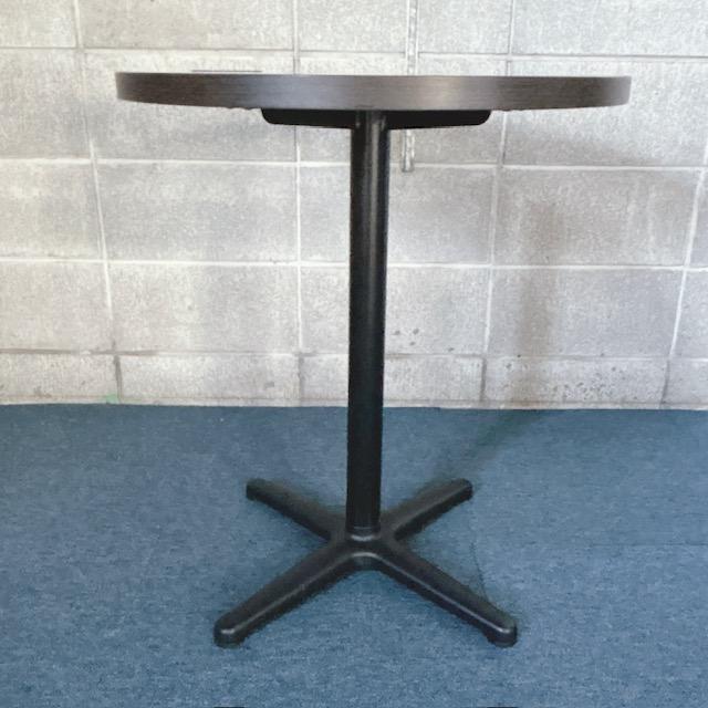 【中古】パブリック株式会社 業務用家具 丸型テーブル 円形テーブル 飲食店 食堂 喫茶店 木目調テーブル φ600×H700(mm) 《在庫数 4》 |  | 01