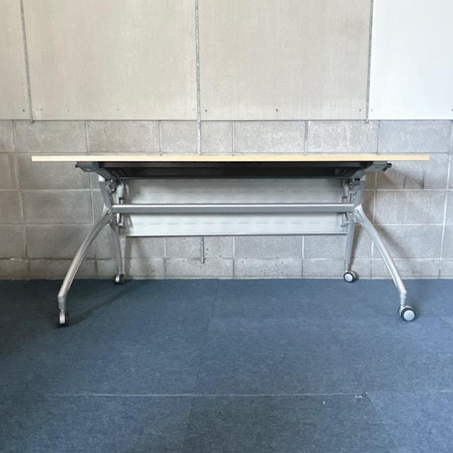 【中古】ITOKI/イトーキ 折りたたみ スタッキングテーブル ミーティングテーブル THK-156 SKN-ZE97 《在庫数 5》 | イトーキ | 03