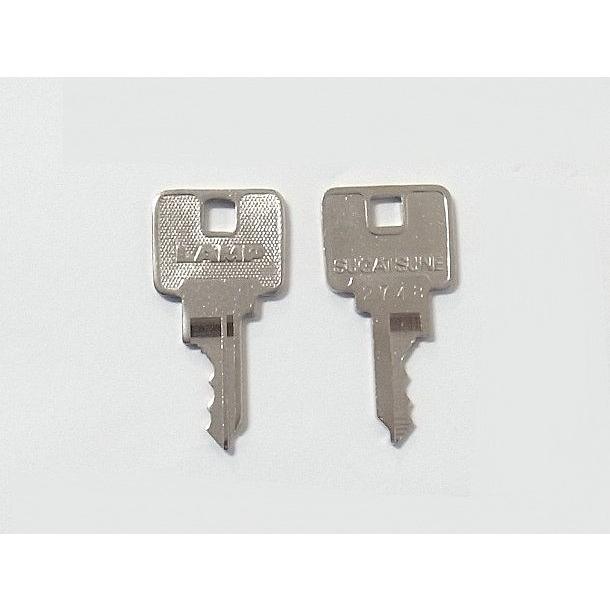ランプ(LAMP) 面付シリンダー錠 2620-16 用純正キー「2748」番 （販売 
