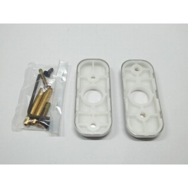 ゴール社レバーハンドル用小判座中ワンセットシルバー色80ミリ×32ミリ