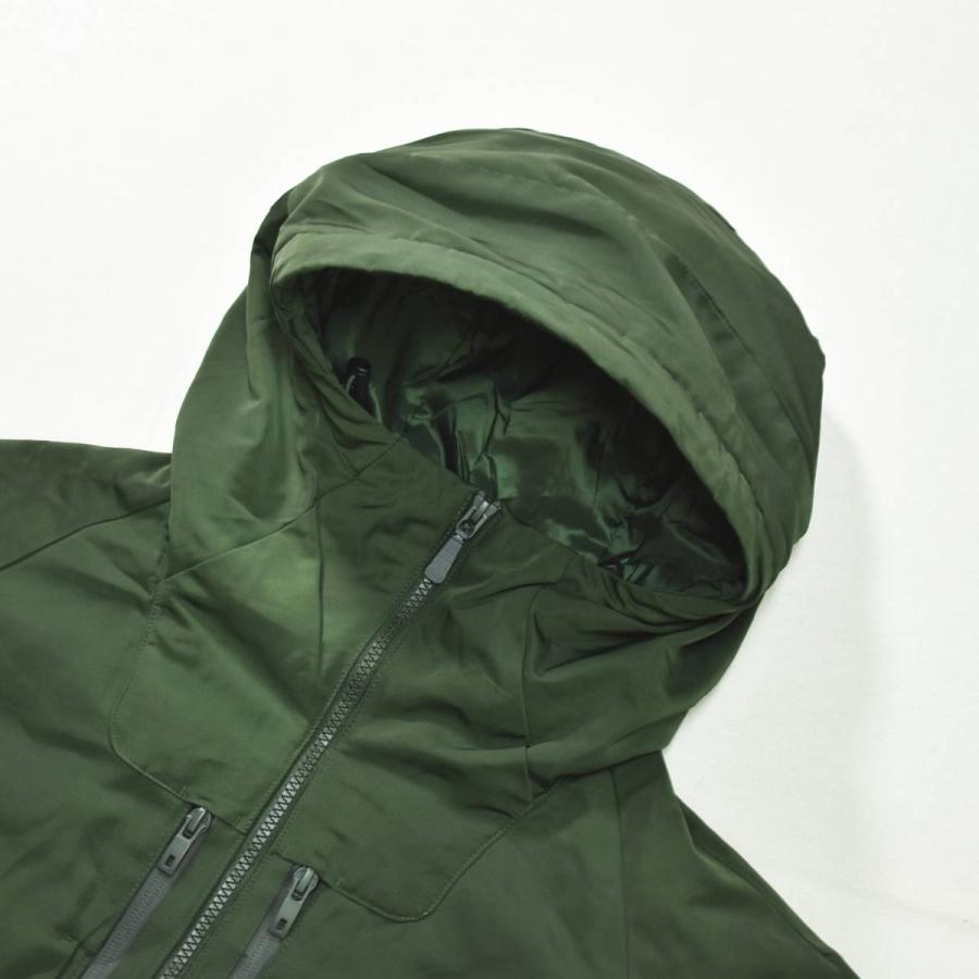 WHITE MOUNTAINEERING（ホワイトマウンテニアリング） ユニクロ UNIQLO 