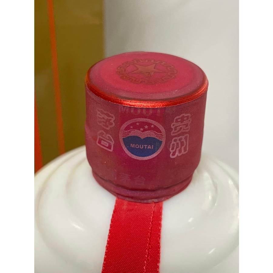 青島　中国古酒  貴州茅台酒 マオタイ酒  天女ラベル 53％ 未開封新品 ☆ 貴州茅台酒 マオタイ酒 天女ラベル 2022 500ml 943g 53% 箱