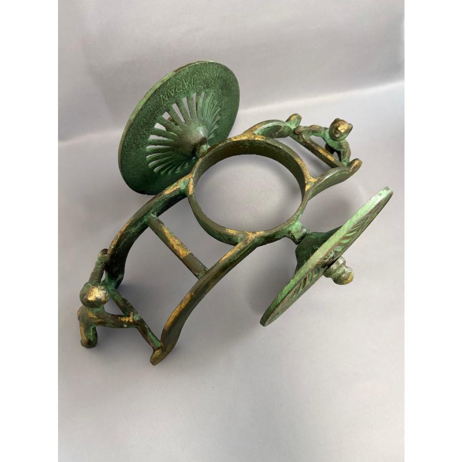 薄端 御所車 (鉄製) 花器 金属工芸 約5.5kg |  | 04