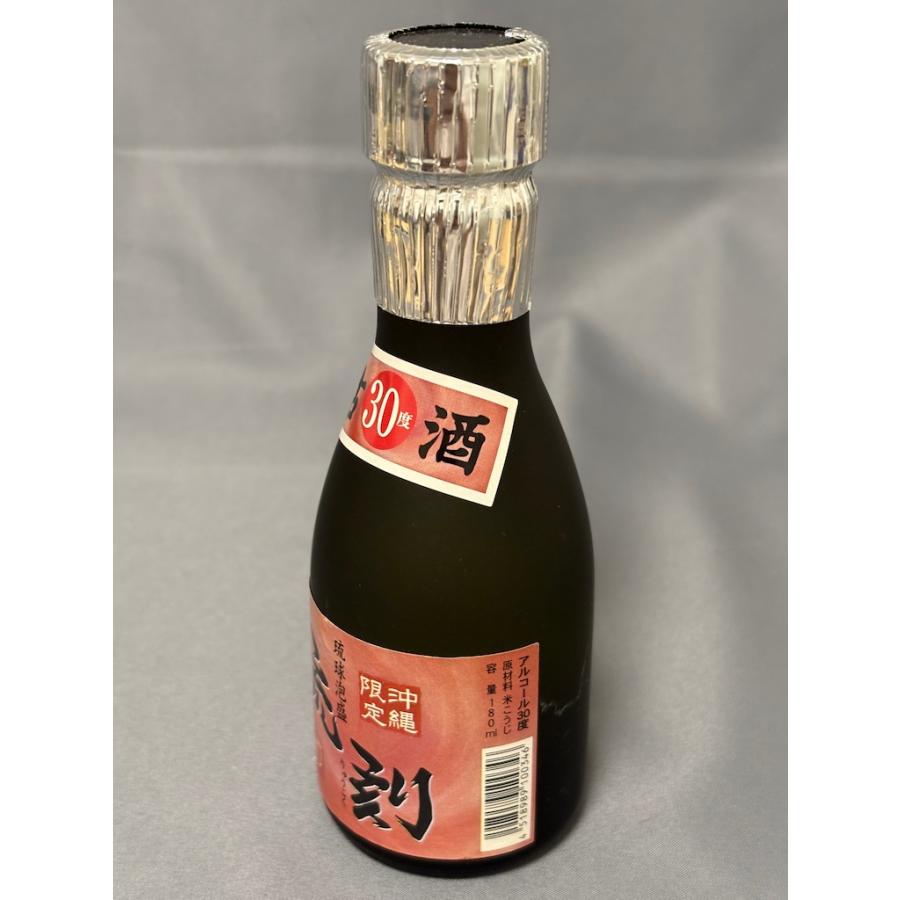 古酒  ★ 琉刻 古酒 43度 ★ 琉刻 古酒 30度 ★ 琉球 魂 熟成古酒 25度 ★ 琉球泡盛 沖縄限定品 各180ml 3本セット |  | 06
