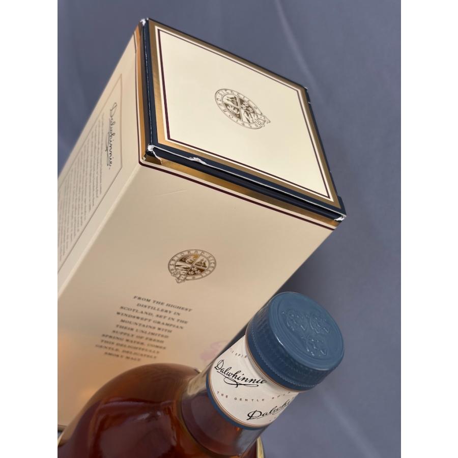 ダルウィニー 15年 ハイランド シングルモルト スコッチウイスキー 700ml 43％ DALWHINNIE 15 YEARS OLD 古酒 箱付 |  | 02