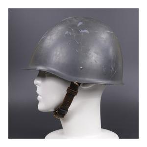 ポーランド軍放出品 ヘルメット WZ67 スチール製 第二次世界大戦
