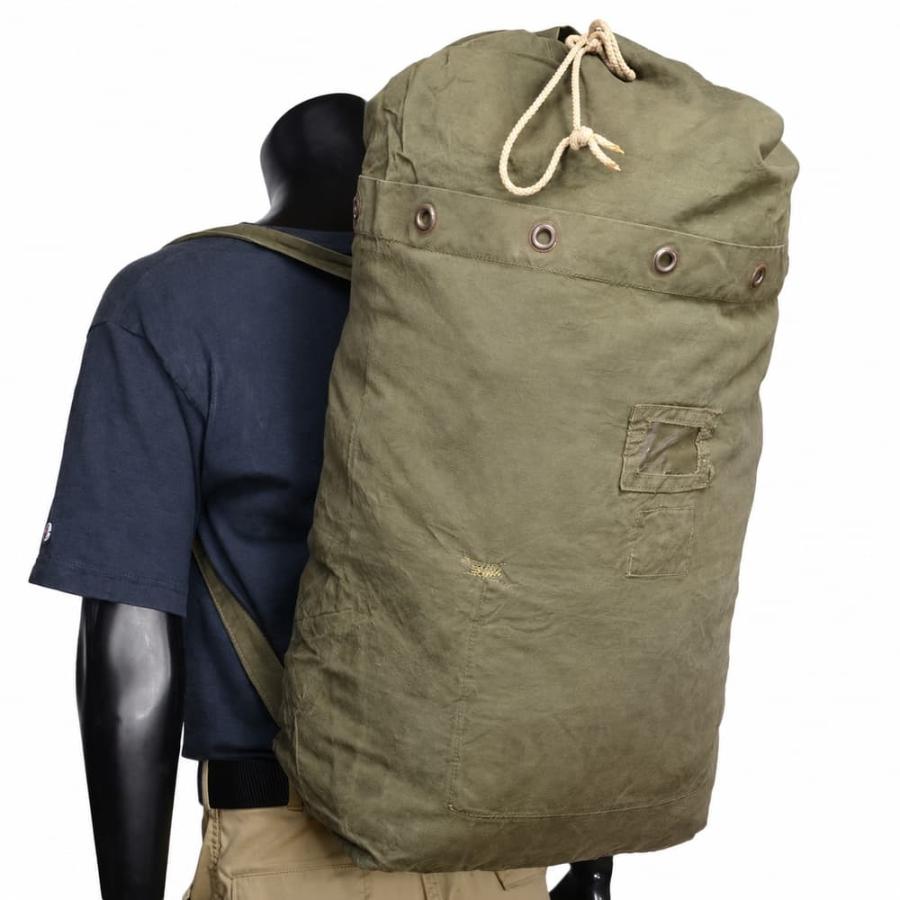 ハンガリー軍放出品 ダッフルバッグ コットン製 [ 難あり / 大