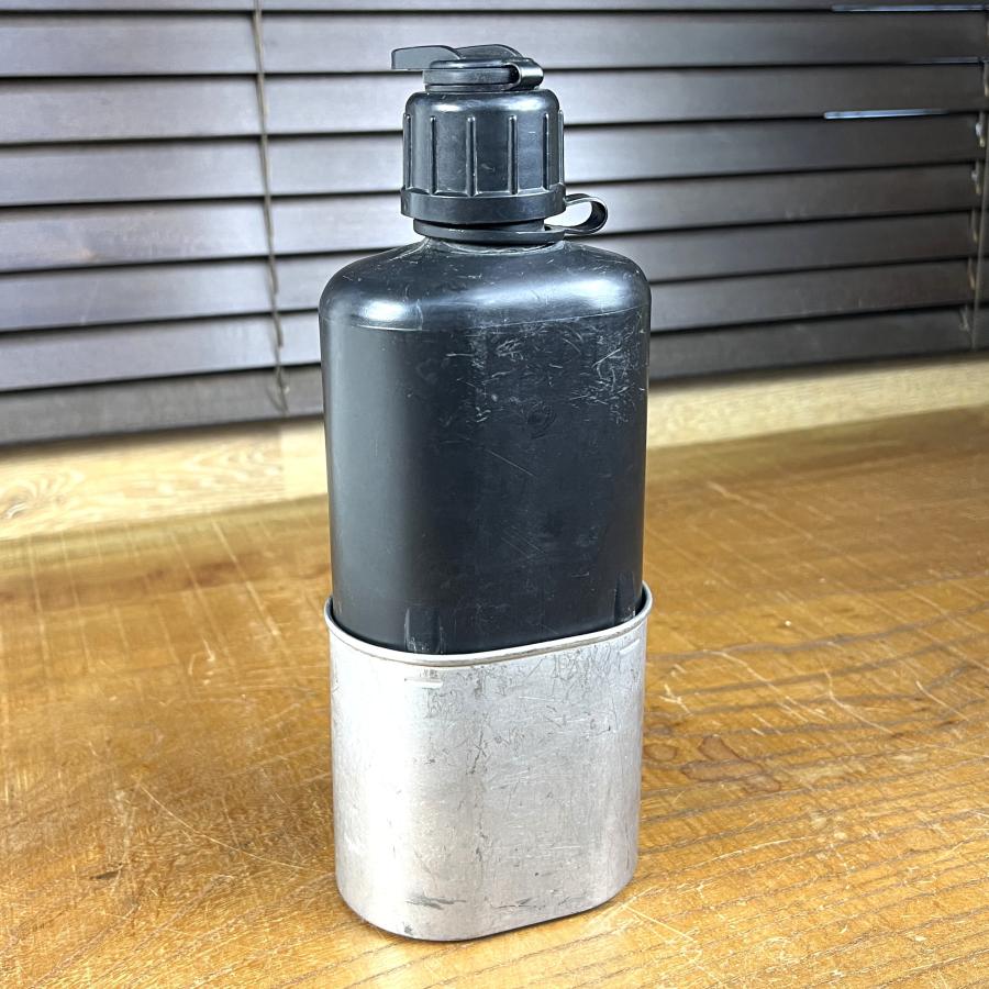 スイス軍放出 キャンティーン M84 0.8L カップセット [ 2重 ] スイス軍