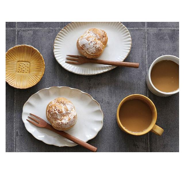 Frol フロル ケーキプレート 小皿 フラワー リーフ ナチュラル 北欧 雑貨のお店ルポゼ神戸 通販 Yahoo ショッピング