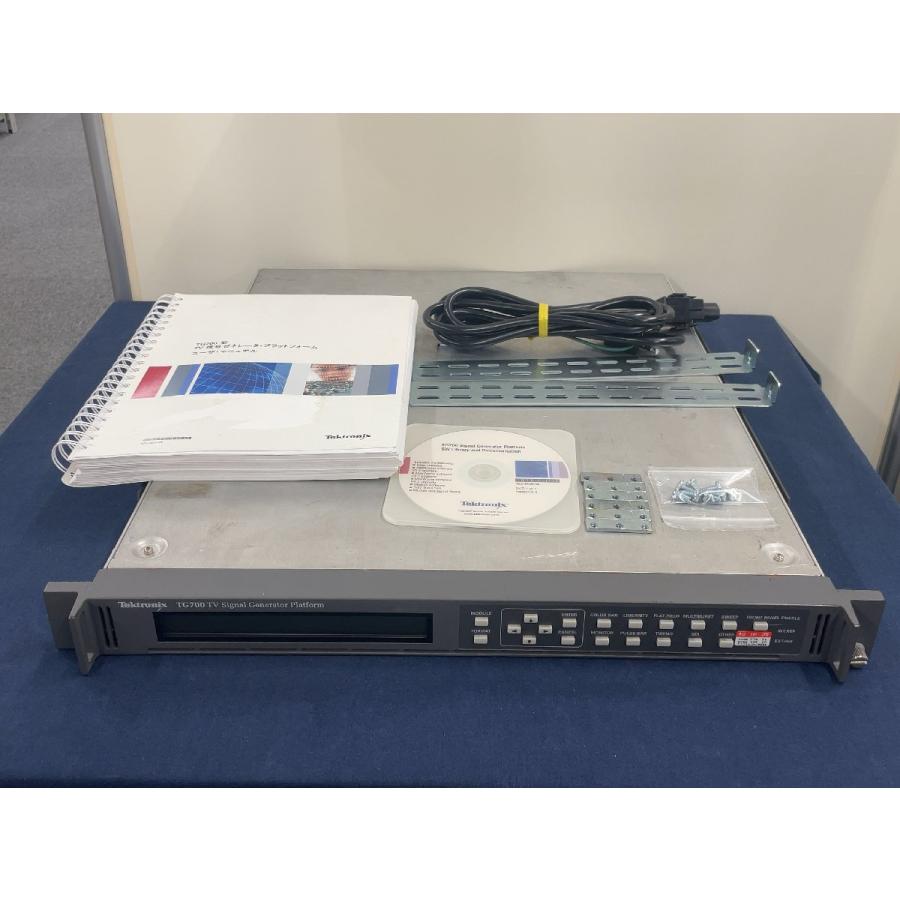 「未検査」Tektronix TG700 TVゼネレータ・プラットフォーム TV Signal Generator Platform : リ ...
