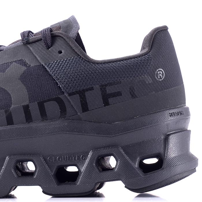 On（オン） Claudmonster クラウドモンスター 61.99025 / 61.97657