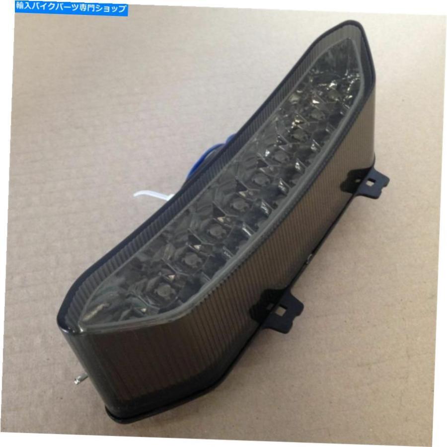 テールライト オートバイスモークブレーキLEDテールライトターン信号のためのヤマハYZF-R1 2002-2003 Motorcycle Smoke Brake LED Tail Light Turn Si