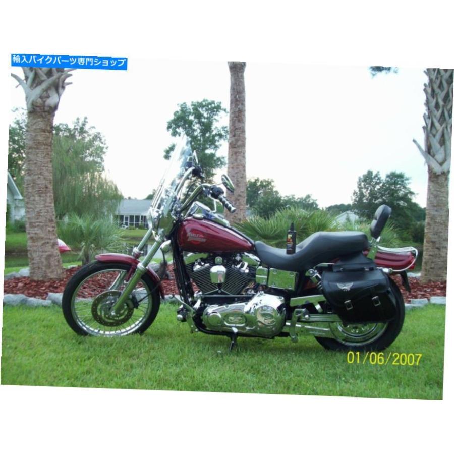 Windshield Harley Davidson Dyna WindshieldがF4税関による取り替えっこ Harley Davidson DYNA Windshield Replacement by F4 Customs 外装パーツ-バイク