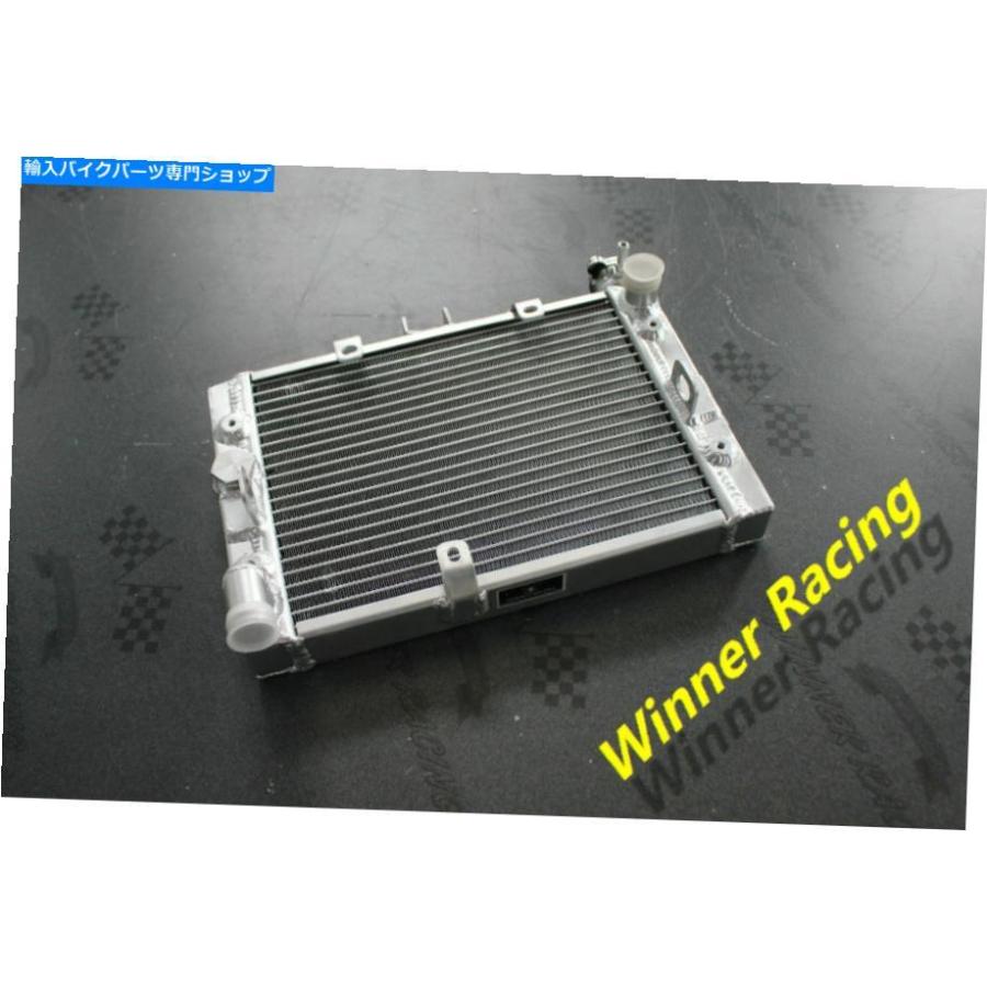 radiators Fit Honda Magna 700 VF700C 1987,750 VF750C 1988アルミニウムラジエーター32mm Fit Honda Magna 700 VF700C 1987, 750 VF750C 1988 Alumi