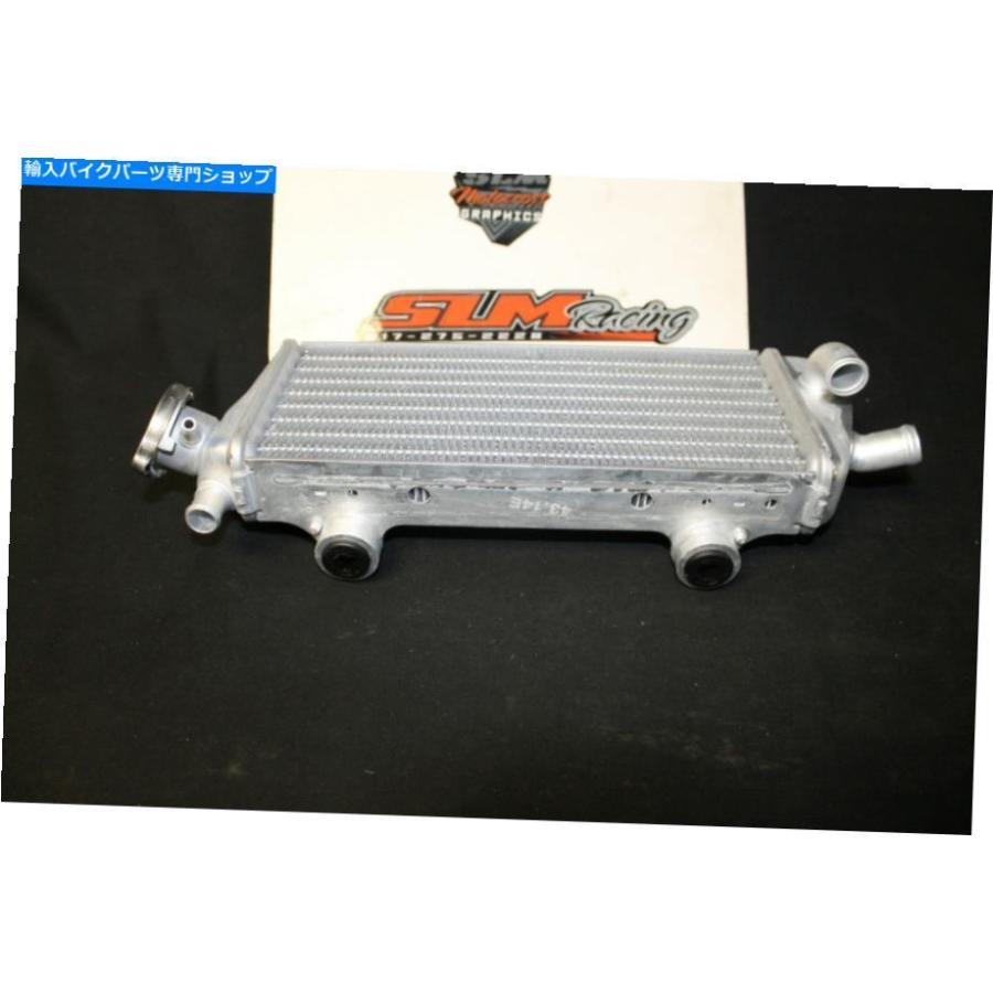 radiators 右ラジエータークーラー54835008600 2014-2016 KTM 125/150/200/250/300. RIGHT RADIATOR COOLER 54835008600 2014-2016 KTM 125/150/200/2の画像