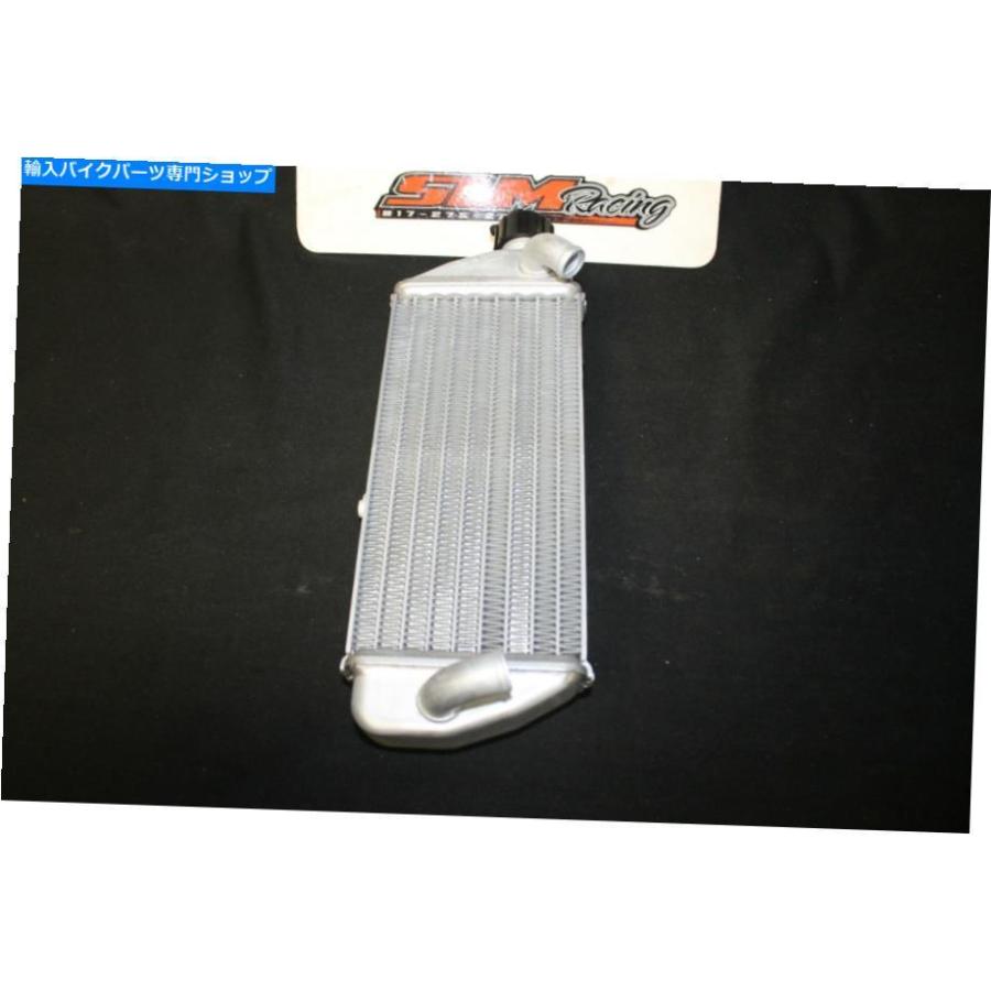 radiators OEM左サイドラジエーター47135007000 KTM 2013 - 2017 85 SX OEM LEFT SIDE RADIATOR 47135007000 KTM 2013 - 2017 85 SXの画像