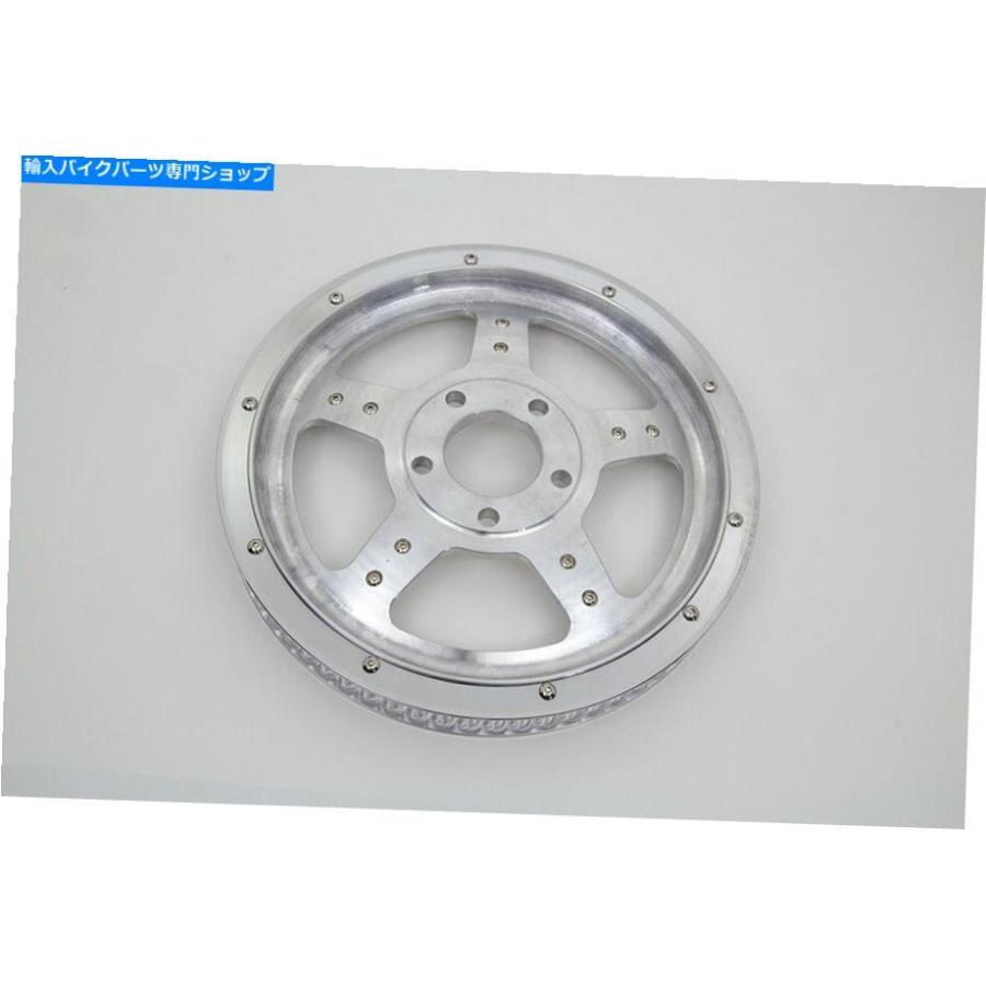 クロームパーツ 後部駆動プーリー68歯クロームフィットハーレー - ダビッドソン Rear Drive Pulley 68 Tooth Chrome fits Harley-Davidsonの画像