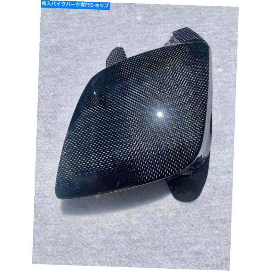 カーボン ホンダRC51 SP1 / SP2 DHCカーボンファイバーヘッドライトフィラー Honda RC51 SP1 / SP2 DHC Carbon Fiber Headlight Fillersの画像