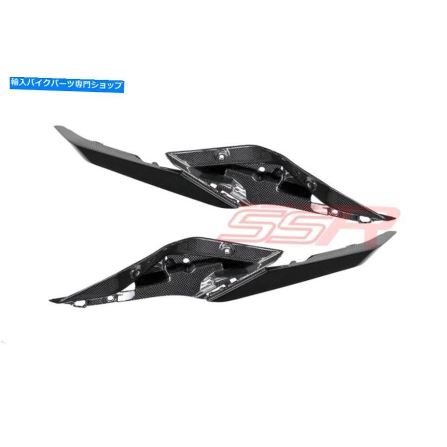 カーボン 2015年2016 BMW R1200RSテールライトの下面のサイドパネルカバーフェアリングカーボンファイバー 2015 2016 BMW R1200RS Tail Light Underse