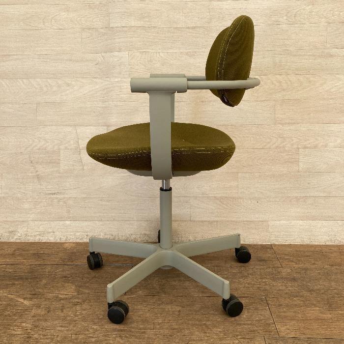 中古 ITOKI イトーキ オフィスチェア 肘あり バーテブラ03 中古 ITOKI イトーキ オフィスチェア 肘あり バーテブラ03