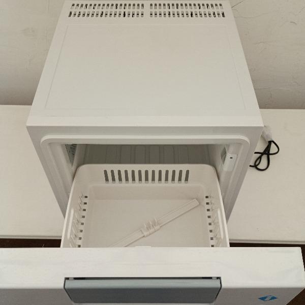 ジュージ工業 冷蔵庫 小型冷蔵庫（RJ-22J） RJ-22(J) ホワイト コンパクト 中古 |  | 06