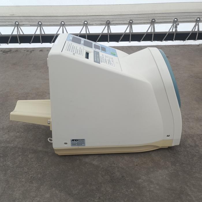 A＆D 自動血圧計 MPV-3301 ホワイトの画像