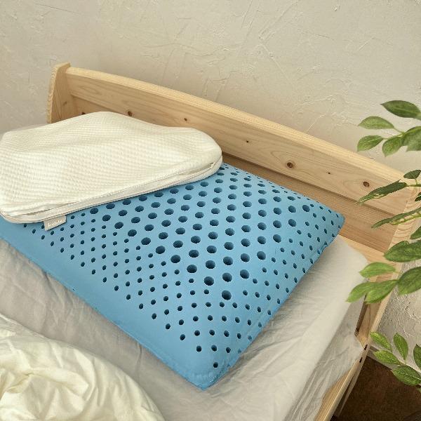 健康用品 コアラマットレス コアラピロー (枕)502-0005