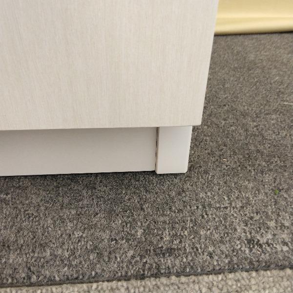 中古 キャビネット 両開き Caato/カット  カウンター下収納 キャビネットの画像