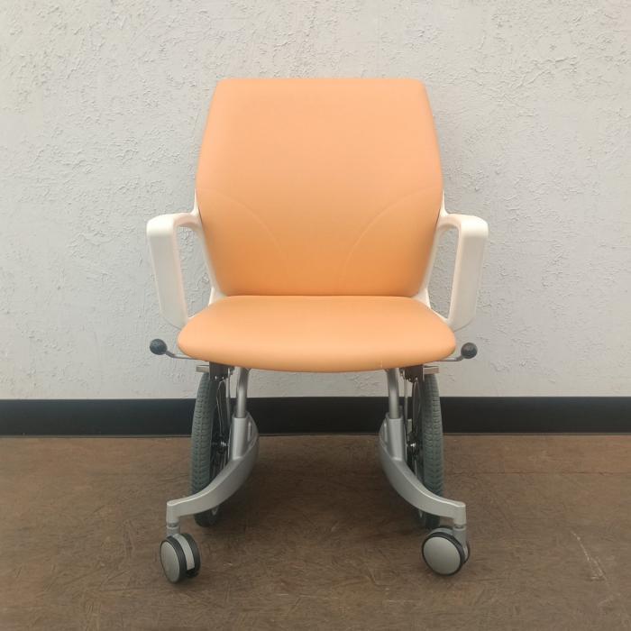 オカムラ ウェルツセルフ オフィスチェア 肘あり 車いす 未販売モデル