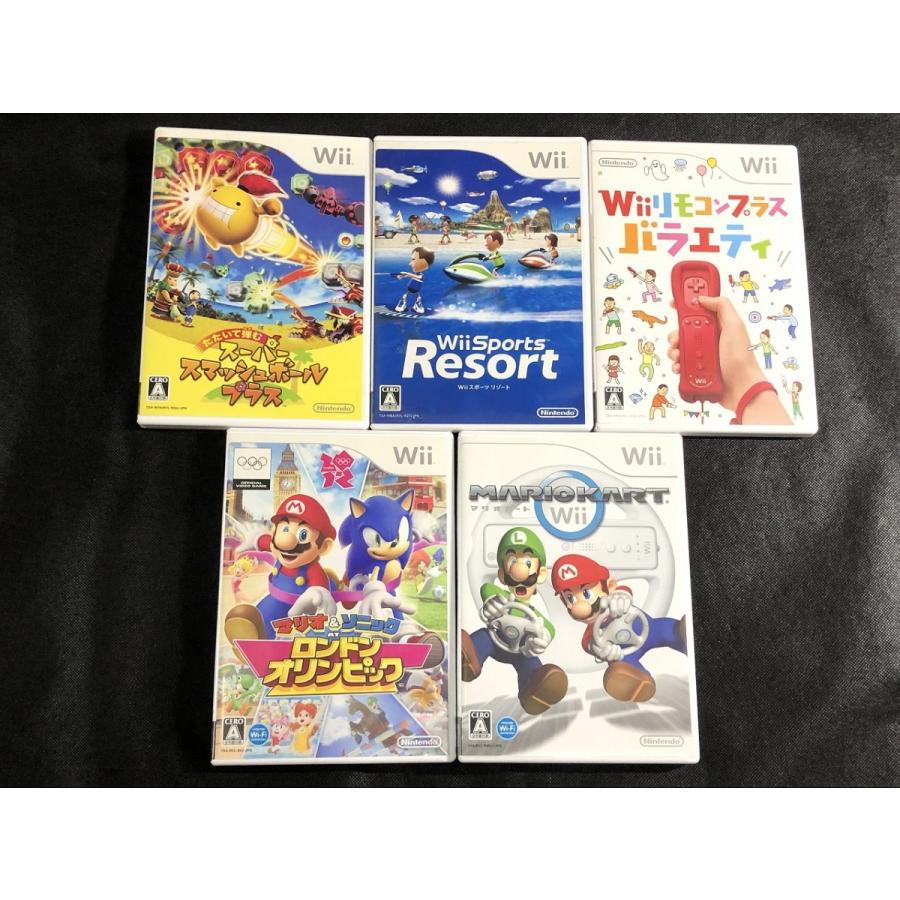 NINTENDOほか 美品 Wii用ゲームソフト5本+周辺機器セット 13